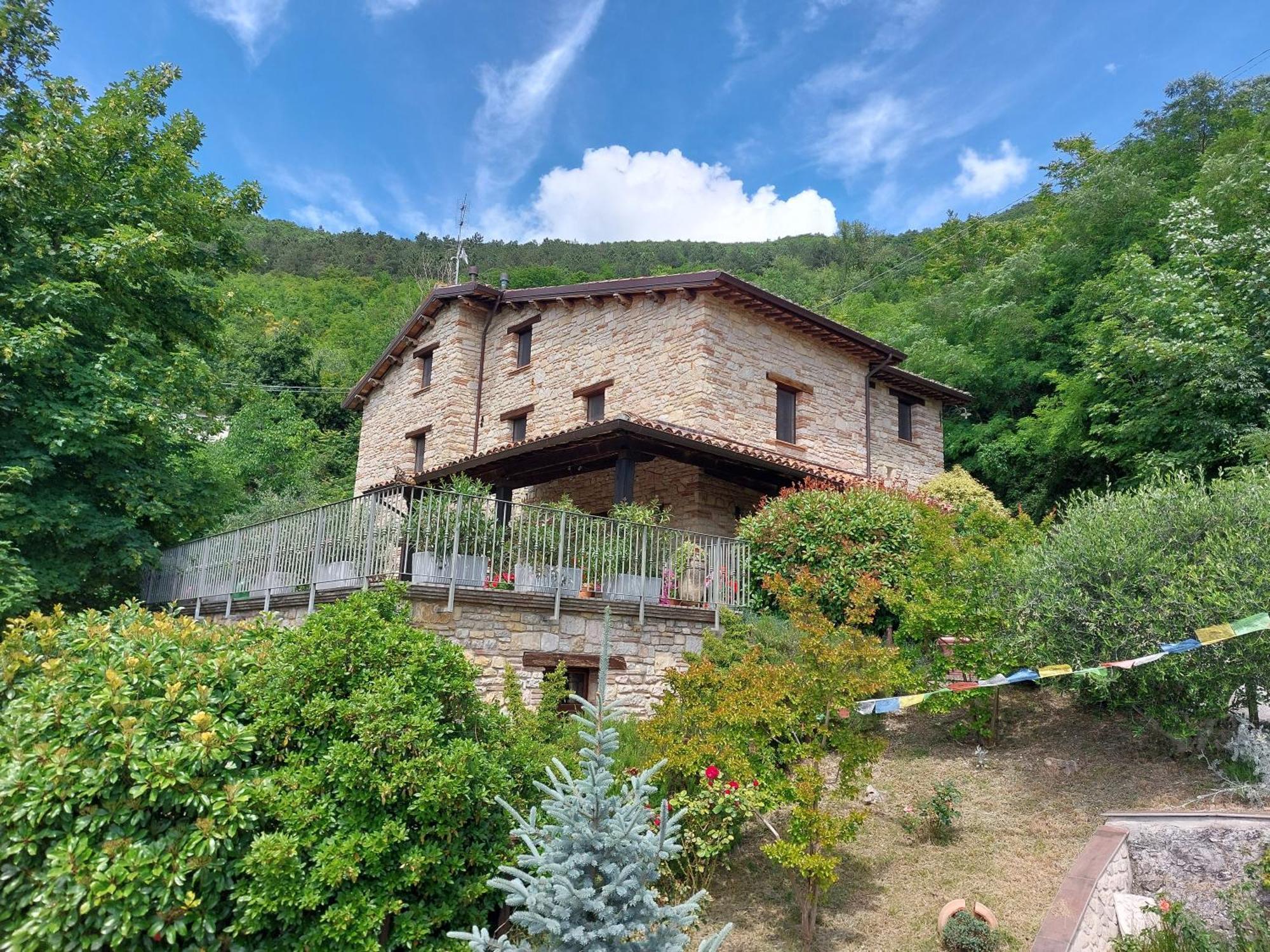 B&B Fonte Fresca 파브리아노 외부 사진