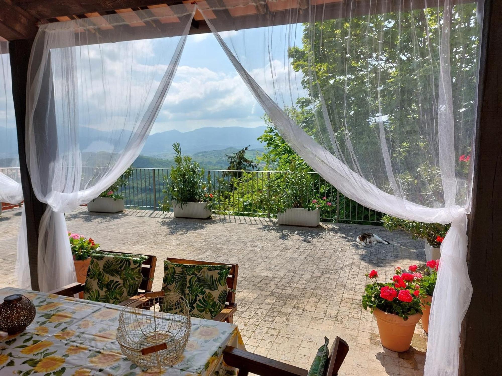 B&B Fonte Fresca 파브리아노 외부 사진